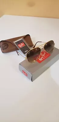 Ray-Ban RB3025 Aviator Gradient Sunglasses Gold/ Light Brown Gradient 58mm • $65