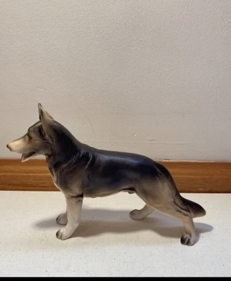 $25 • Buy Vintage German Shepherd Figurine