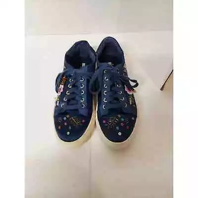Ladies Elle Embroidered Sneaker In Navy Size 10 1/2 Med • $20