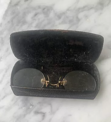 Vtg 14 K Nose Pinch Rimless Prescription Eyeglasses/leather Covered Hard Case  • $30