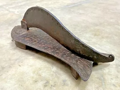 £72.29 • Buy Old Vintage Handmade Rustic Iron Fish Shape Vegetable / Fruit Cutter Kitchenware