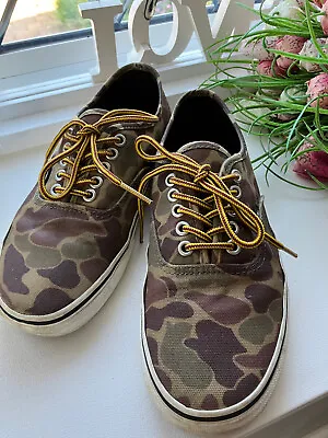One Pair Converse Shoes Camouflage Excellent Condition Mens /Boys Uk 7 • £4.99