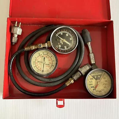 Vintage Compression And Vacuum Gauges In Metal Case  • $27.54