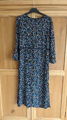 Warehouse Floral Tea Dress Size 8 • £15