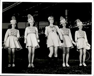 LG954 Original Ewing Galloway NY Photo MAJORETTES PERFORMING SPORTS CHEER SQUAD • $20