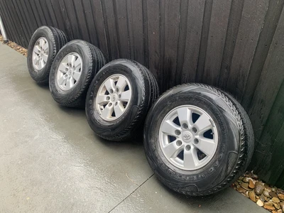 $300 • Buy Toyota Hilux Wheels