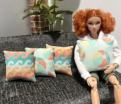 Miniature Dollhouse Pillows Set Of 4-Barbiedioramas Fashion Dolls Accessories • $8