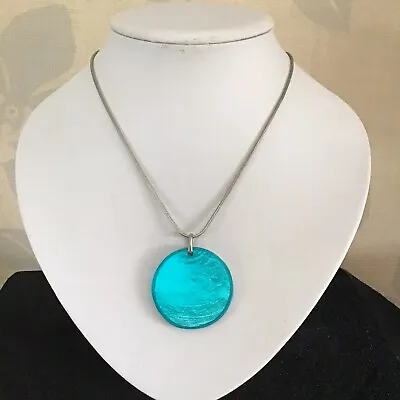 Silver Tone Turquoise Acrylic Encased Mother Of Pearl Pendant Necklace  • £2.29
