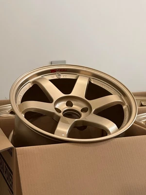 $3428 • Buy Rays Engineering Volk Racing Te37sl - 18x9.5 / 5x114.3 / +22 - Gold