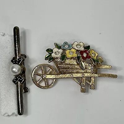 Vtg Floral Spray Wheelbarrow Bar Brooch Flower Garden Bouquet Pin Gold Tone • $14.96