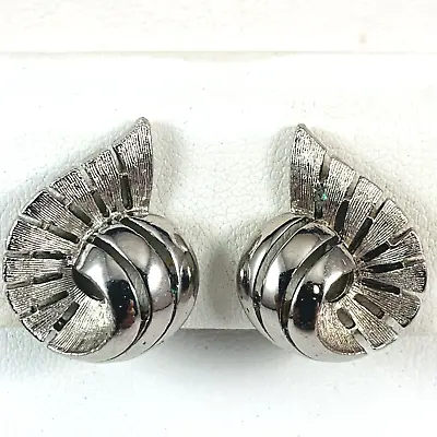 Vintage Polished & Brushed Swirl Silver Tone Clip On Earrings • $14.99