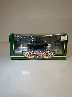 NIB Corgi 1/43 Diecast Model Car C 702/1 - Morris Minor 1000 • $21.85