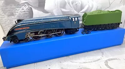 Y165 Hornby Dublo OO Gauge 3 Rail EDL1 SIR NIGEL GRESLEY LOCO & TENDER 4-6-2 • £38