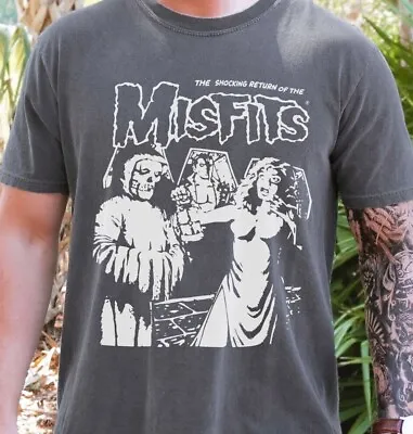 Misfits T-Shirt 80s Punk Rock Band On Vintage Black Comfort Colors 1717 Tee • $22.95