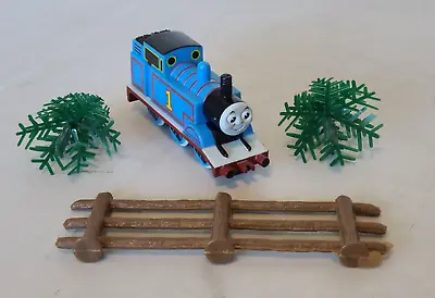 Decopak Thomas The Tank Engine With 2 Pine Trees & Fence Cake Decoration Topper • $12.99