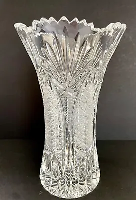 Crystal Vase With Sawtooth Rim And Fan Decoration 8  • $35