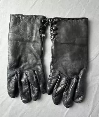 Lord And Taylor Woman's Black Leather Gloves White Rabbit Fur Lining Size 8 Ssc • $39.99