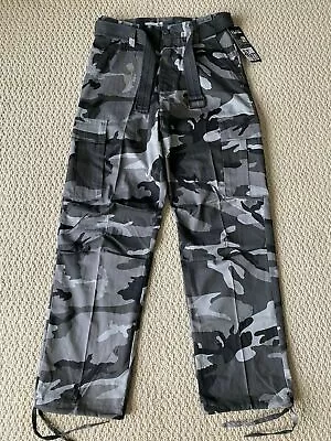 NWT Men's Regal Wear City Gray Camouflage Camo Belt Cargo Pocket Pants ALL SIZES • $23.99