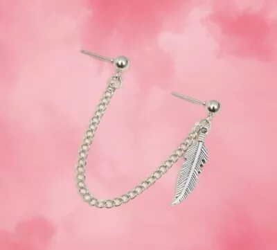 £3.50 • Buy 1 Piece Chain Earring With Feather Charm - 1 Silver Double Piercing Earring