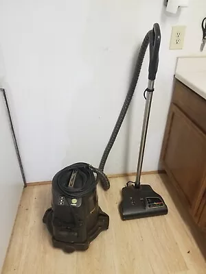 $179.99 • Buy Rainbow E Series E-2 Gold Canister Vacuum  Rainbow Vacuum Water Base