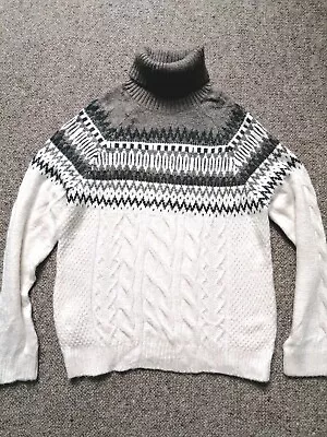 100% Wool Roll Neck Fairisle Sweater Size Small P2P 18  • £0.99