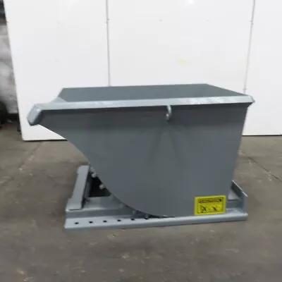 3/4 CU Yard Self Dumping Trash Scrap Hopper 58  X 39  X 35  • $999.99