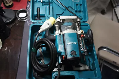 £174.99 • Buy Makita RP2301FC SITE 110v Profesional Router In Hard Case With Accessories  489
