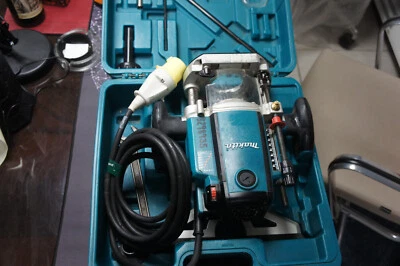 £174.99 • Buy Makita RP2301FC SITE 110v Profesional Router In Hard Case With Accessories  489