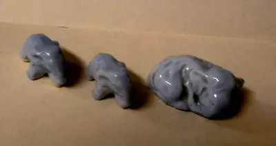 Vintage Set Of 3 Miniature Porcelain Elephant Figurines - 2 Babies & Mother • $3.25