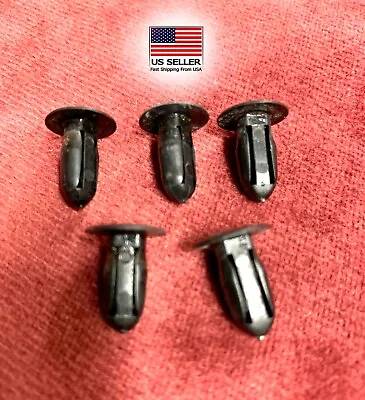 5 OEM Mercedes W107 R107 560SL 380SL 450SL 500SL 350SL 280SL Clips • $9.99