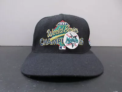 VINTAGE Florida Marlins Hat Cap Snap Back Black World Series Baseball Mens 90s • $28.88