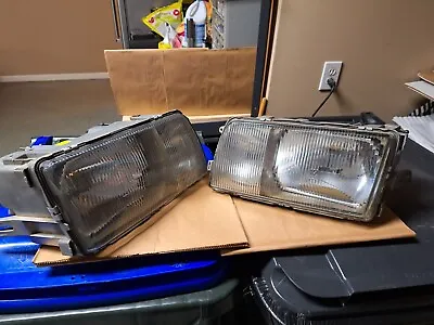 Mercedes Benz W126 S-Class Bosch Euro Headlight Set • $450