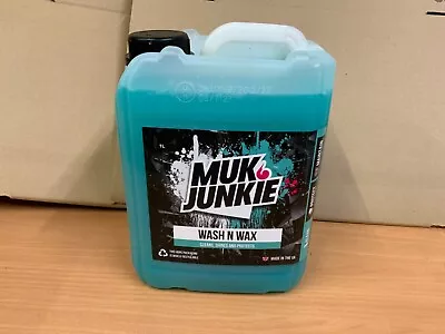 5 Litre Muk Junkie MX Wash N Wax For Cars Vans Motorhomes Caravans Bikes • £18.95