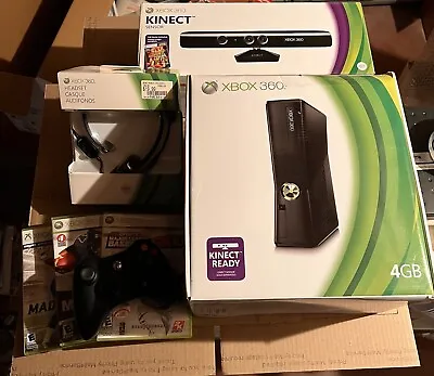 $89.99 • Buy Xbox 360 S Slim 4GB 1439 Console Kinect Bundle Power 3 Games TESTED In Box