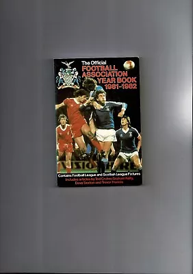 1981/82 The Official FA Year Book • £3