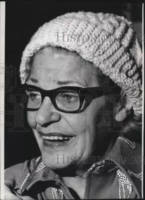 1973 Press Photo Actress Martha Raye At The Centre Stage Theatre - Mjx72186 • $19.99