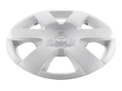 Genuine Toyota Hub Cap 15 Inch • $115.24