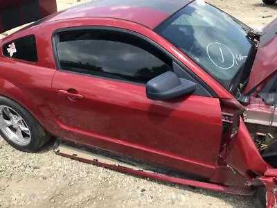 Passenger Front Door Electric Coupe Fits 05-09 MUSTANG 4870979 • $545