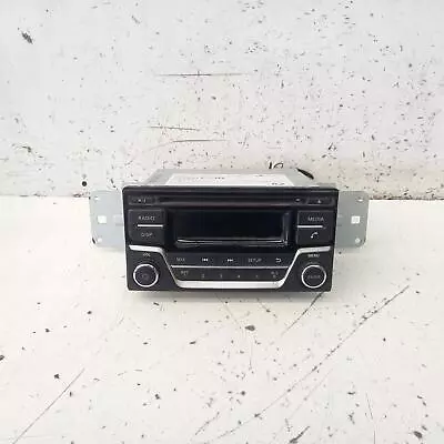 Nissan Navara Stereo/head Unit Np300 Radio/cd Player Non Screen Type 05/15-11 • $220