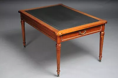 Classic English Coffee Table Des 20. Century With Leather Plate • $2077.14