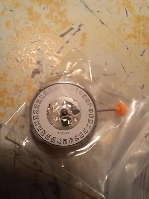 NEW MIYOTA 1M12 QUARTZ WATCH MOVEMENT 3O'c DATE • £8