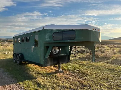 1994 Diamond D Horse Trailer • $8000