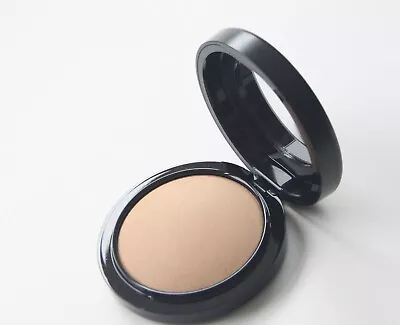 MAC Mineralize Skinfinish Natural   Medium Tan   Full Size 10 G In Box Brand New • $24.49
