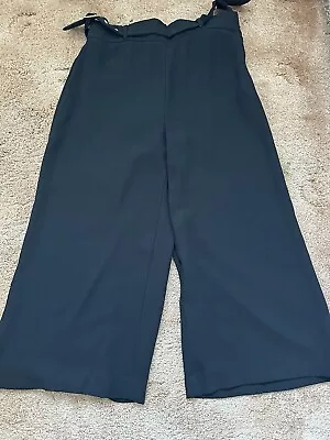 H&M Black Crop Wide Leg Trousers Size 14 • £7.50