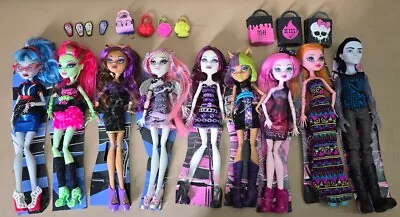 Monster High Maul Monsteristas Ghoul's Night Out Venus Clawdeen Rochelle Ghoulia • $195