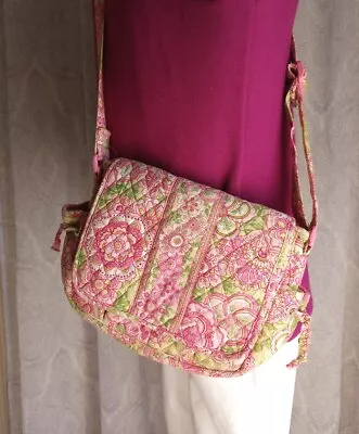 Vera Bradley Retired Pink Lindsay Crossbody Bag Floral Quilted Paisley Lt Green • $22.95