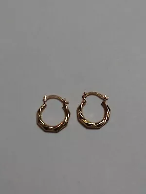 Nice 14K Gold Hoop Earrings Diamond Cut Vintage Hoops .6 Gram • $63.79