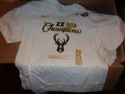 NIKE Milwaukee Bucks Men's 2021 NBA Finals Champions Locker Room T-Shirt Large • $10