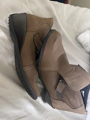 £15 • Buy Ladies Pavers Boots Size 5