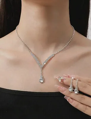 Sparkling Silver Wedding Bridal Crystal Diamante Rhinestone Necklace Earring Set • £7.80